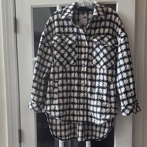SO Houndstooth Black and White Button Down Shacket